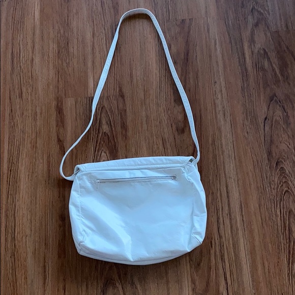 Vintage Dove white purse with 5 zip compartments - Picture 8 of 16